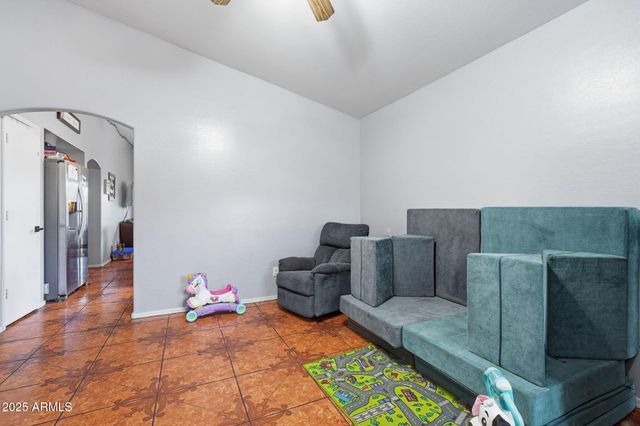 11932 W COLUMBINE Drive, El Mirage, AZ 85335