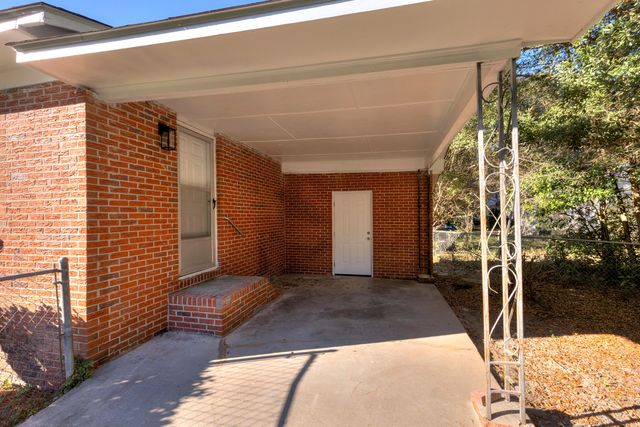 138 Nelson Circle, Manning, SC 29102