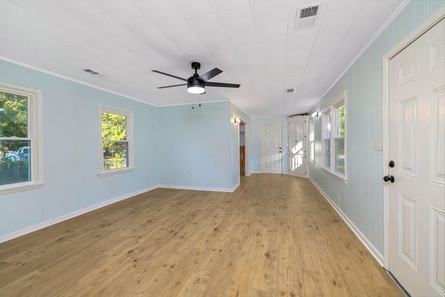 138 Nelson Circle, Manning, SC 29102