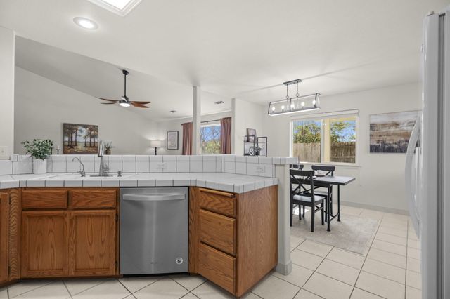 4344 Epping Court, Shasta Lake, CA 96019