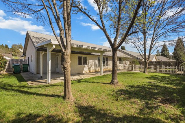 4344 Epping Court, Shasta Lake, CA 96019