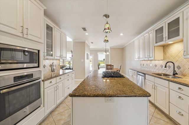 4626 Silhouette Drive, Katy, TX 77493