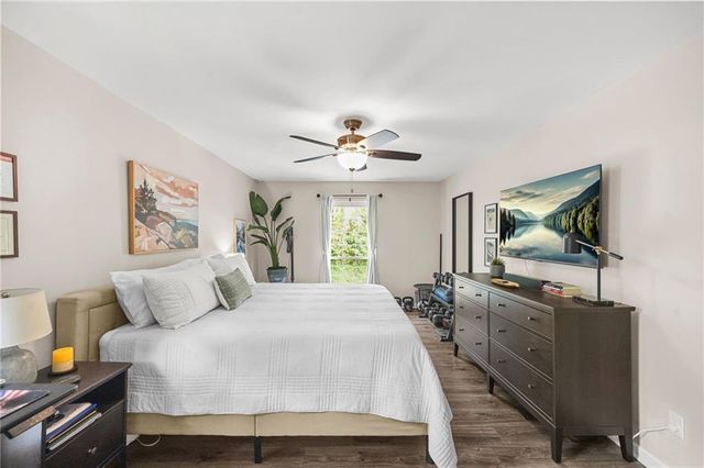 6851 Roswell Road Road F30, Sandy Springs, GA 30328