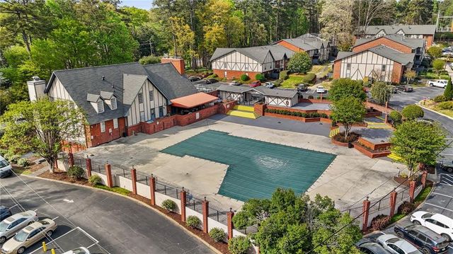 6851 Roswell Road Road F30, Sandy Springs, GA 30328