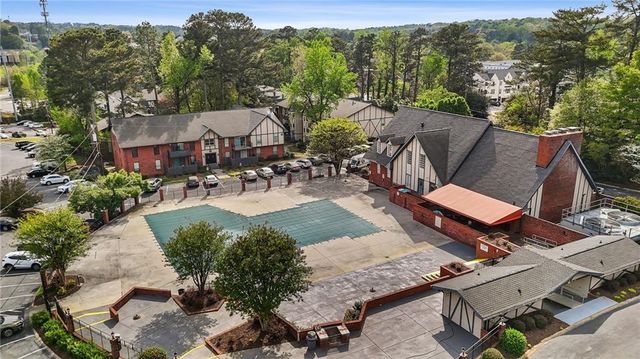 6851 Roswell Road Road F30, Sandy Springs, GA 30328