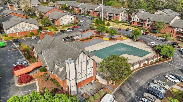 6851 Roswell Road Road F30, Sandy Springs, GA 30328