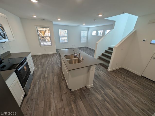 924 Violet Heron Street, Henderson, NV 89011