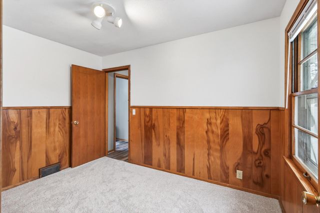 5426 Sumter Avenue N, New Hope, MN 55428