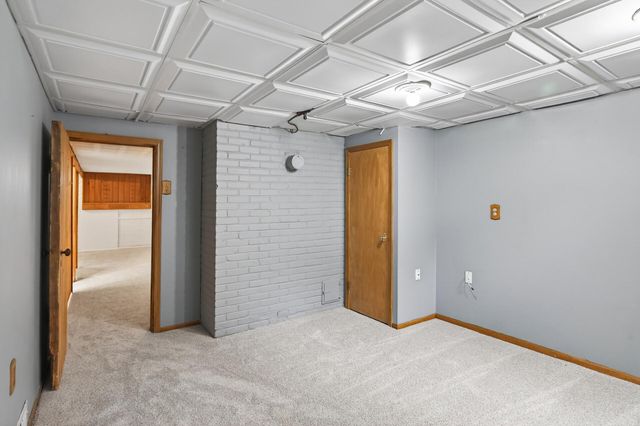 5426 Sumter Avenue N, New Hope, MN 55428