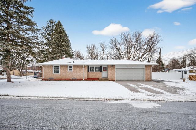 5426 Sumter Avenue N, New Hope, MN 55428