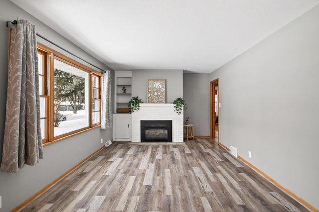 5426 Sumter Avenue N, New Hope, MN 55428