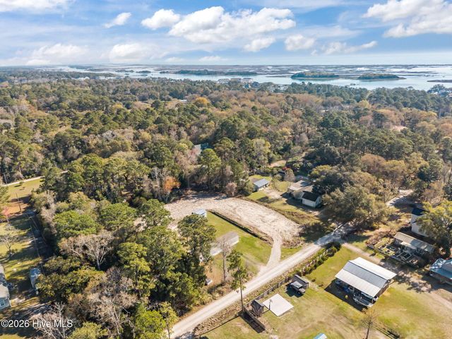 1633 Kennedy Road, Wilmington, NC 28409