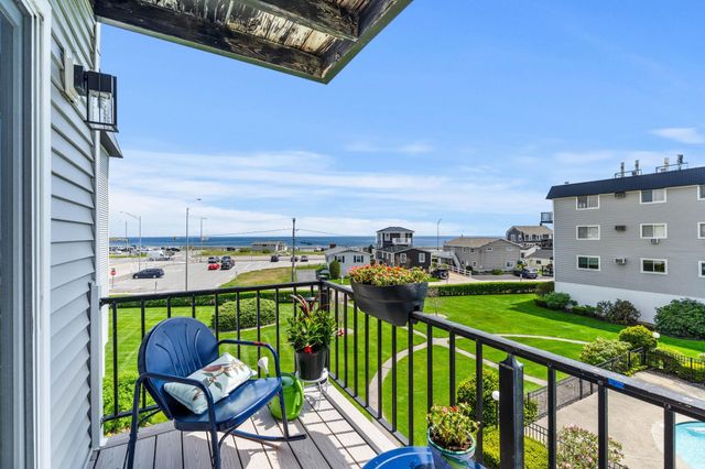 190 Kings Hwy Unit A8, Hampton, NH 03842