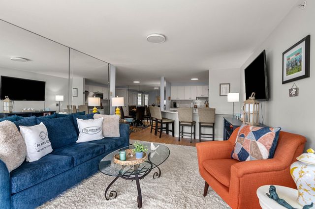 190 Kings Hwy Unit A8, Hampton, NH 03842
