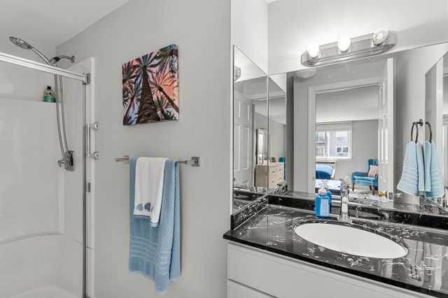 190 Kings Hwy Unit A8, Hampton, NH 03842
