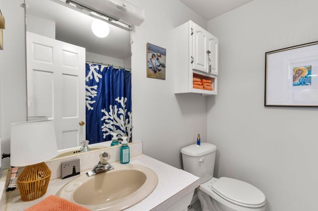 190 Kings Hwy Unit A8, Hampton, NH 03842