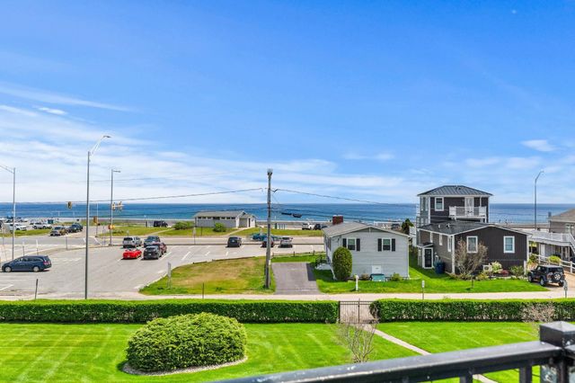 190 Kings Hwy Unit A8, Hampton, NH 03842