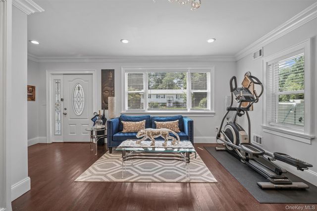 36 New Valley Road, New City, NY 10956