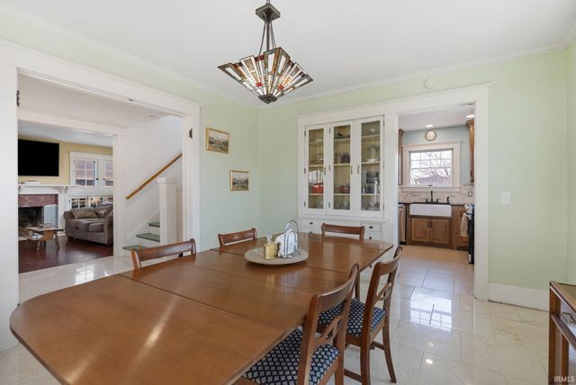 903 S Cavin Street, Ligonier, IN 46767