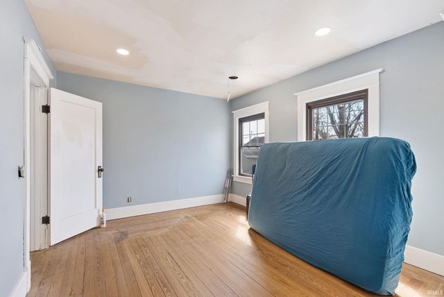 903 S Cavin Street, Ligonier, IN 46767