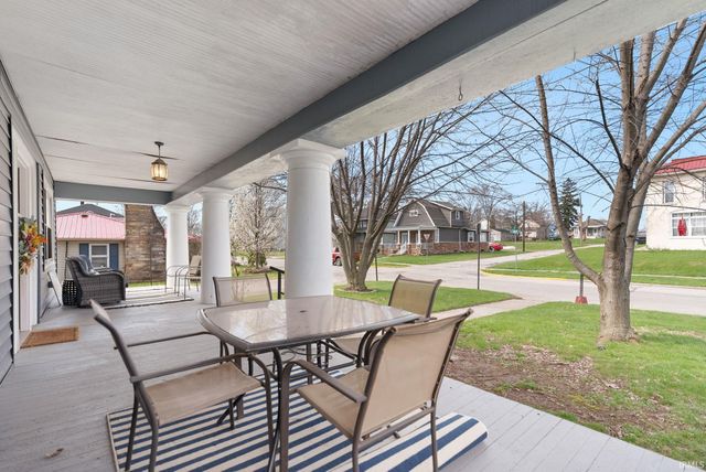 903 S Cavin Street, Ligonier, IN 46767