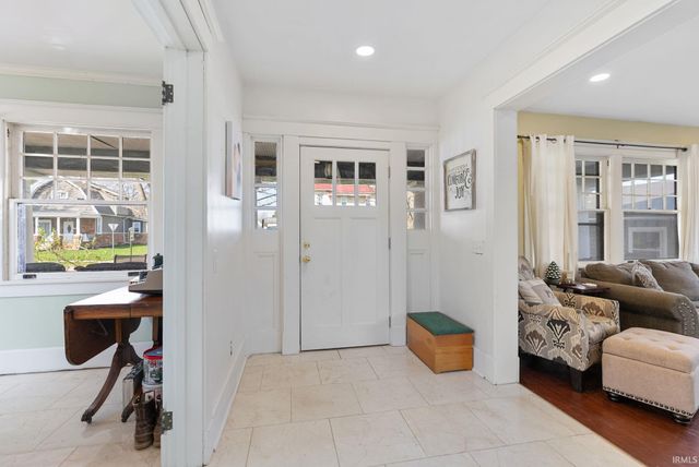 903 S Cavin Street, Ligonier, IN 46767