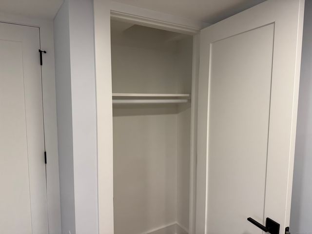 141 Washington Road 2, Woodbury, CT 06798