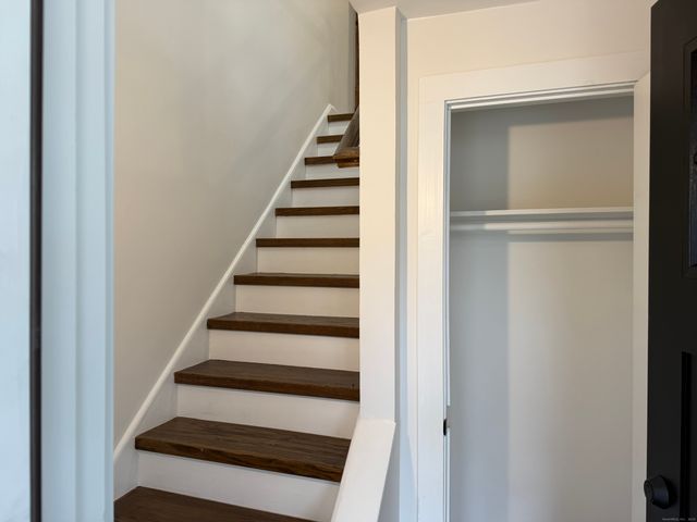 141 Washington Road 2, Woodbury, CT 06798