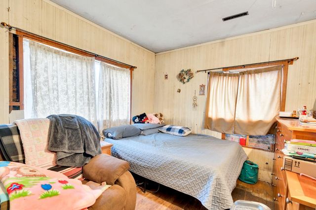 914 Clinton Street, Madera, CA 93638