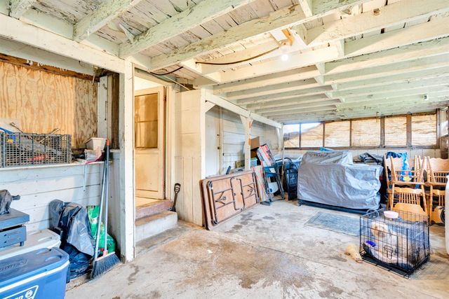 914 Clinton Street, Madera, CA 93638