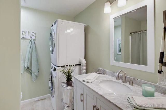 10300 Caminito Cuervo 50, San Diego, CA 92108
