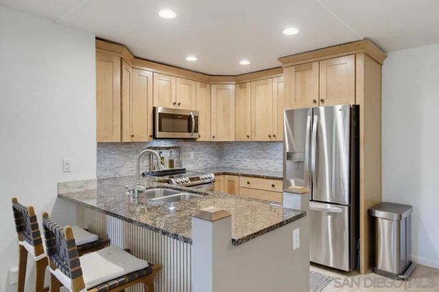 10300 Caminito Cuervo 50, San Diego, CA 92108
