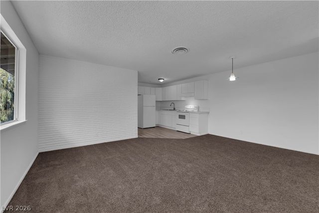 1453 Dorothy Avenue 4, Las Vegas, NV 89119