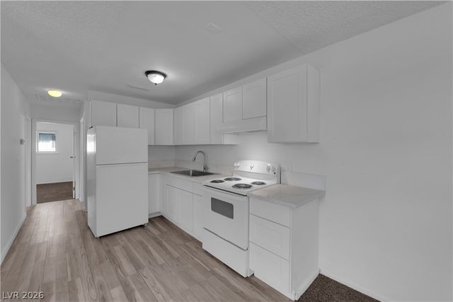 1453 Dorothy Avenue 4, Las Vegas, NV 89119