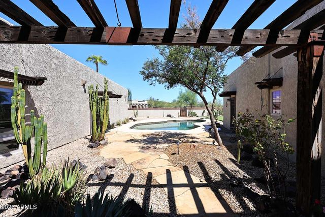 5018 W CREEDANCE Boulevard, Glendale, AZ 85310