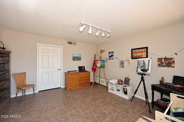 5018 W CREEDANCE Boulevard, Glendale, AZ 85310