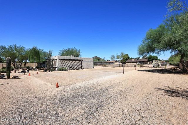 5018 W CREEDANCE Boulevard, Glendale, AZ 85310