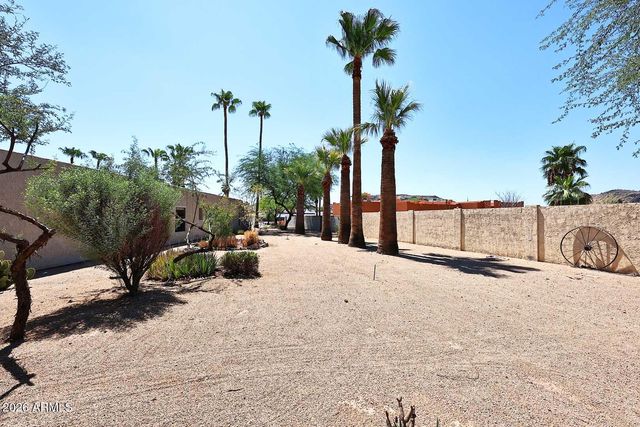 5018 W CREEDANCE Boulevard, Glendale, AZ 85310