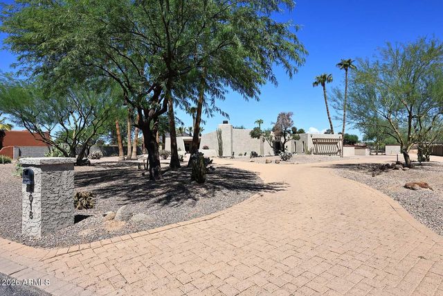 5018 W CREEDANCE Boulevard, Glendale, AZ 85310