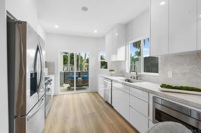 972 Sapphire Street, San Diego, CA 92109