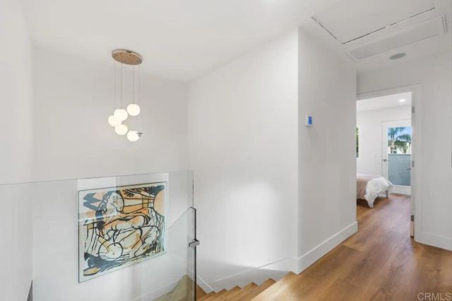 972 Sapphire Street, San Diego, CA 92109