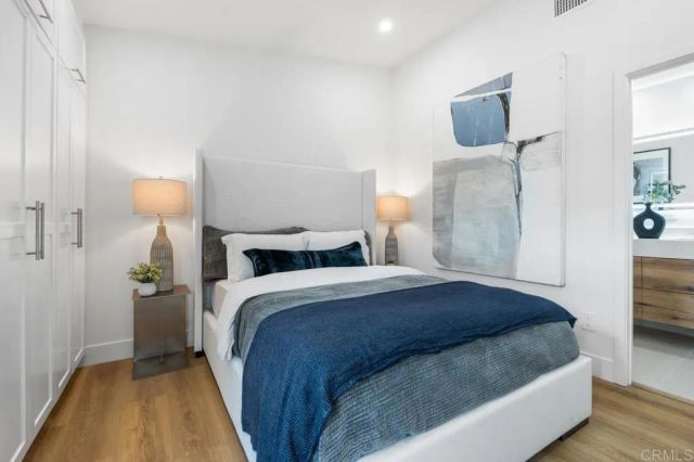 972 Sapphire Street, San Diego, CA 92109