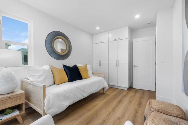 972 Sapphire Street, San Diego, CA 92109