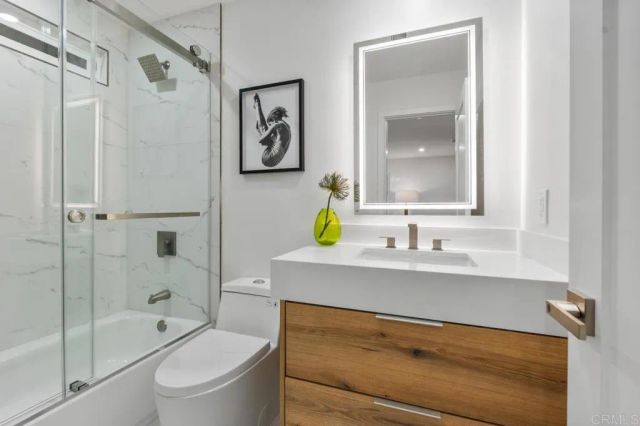 972 Sapphire Street, San Diego, CA 92109