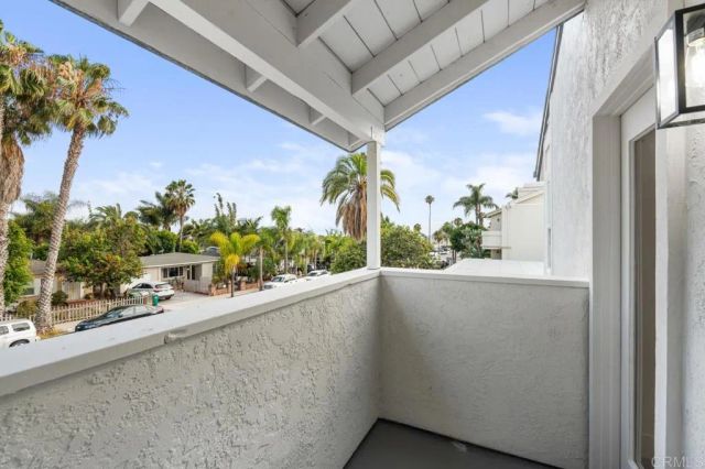 972 Sapphire Street, San Diego, CA 92109
