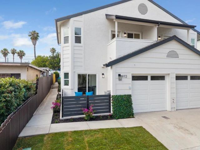972 Sapphire Street, San Diego, CA 92109