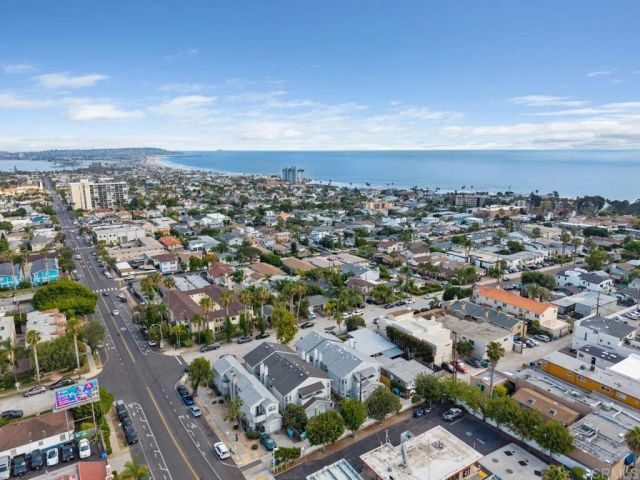 972 Sapphire Street, San Diego, CA 92109