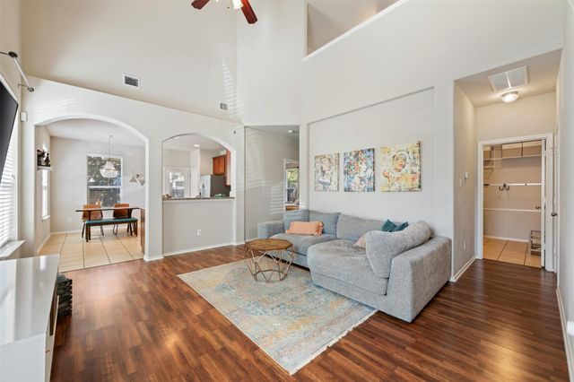 1520 Huckleberry LN, Austin, TX 78748