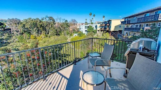 238 Unit A Avenida Montalvo A, San Clemente, CA 92672