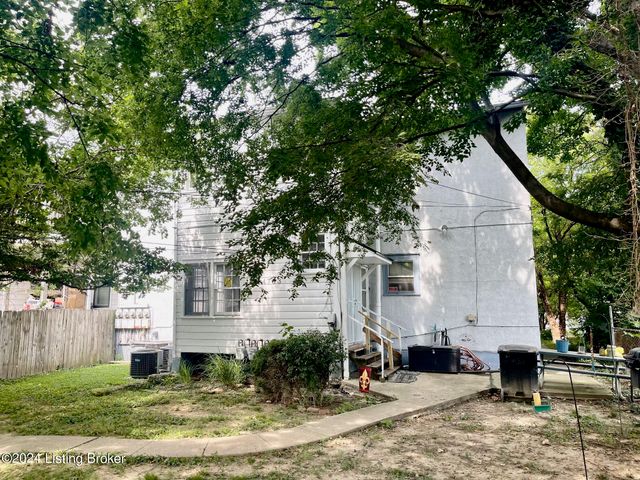 4733 S 3rd St 3, Louisville, KY 40214